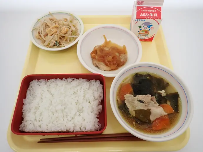 写真：4月8日（月曜）給食