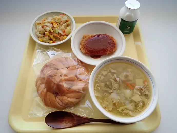 写真：4月10日（水曜）給食