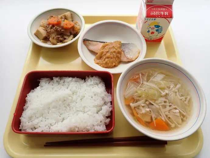 写真：4月23日（火曜）給食