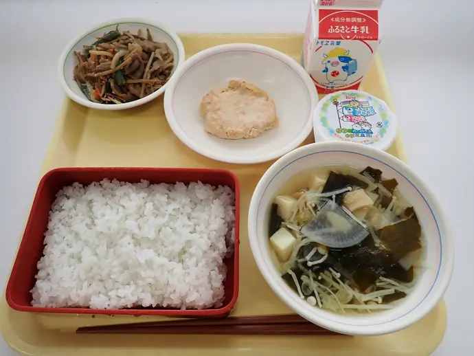 写真：5月1日（水曜）給食