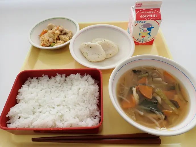写真：5月9日（木曜）給食