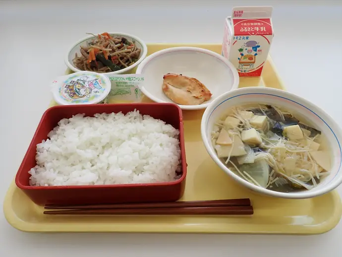 写真：5月2日（木曜）給食