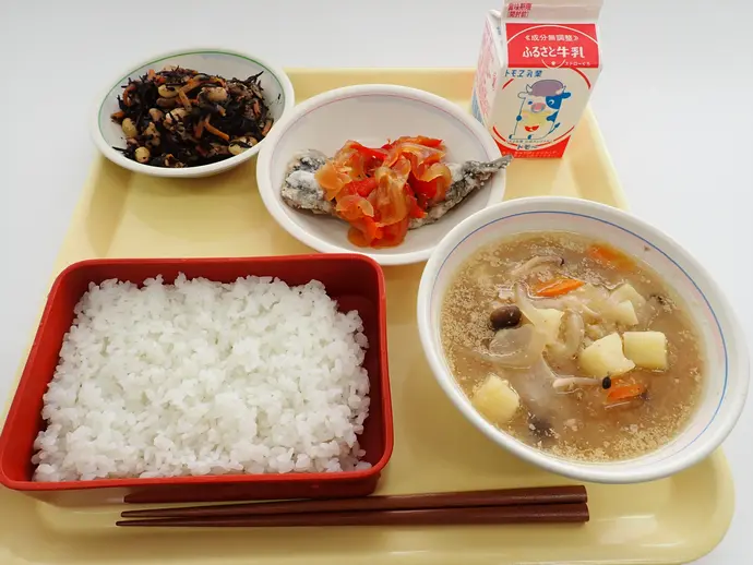 写真：5月23日（木曜）給食
