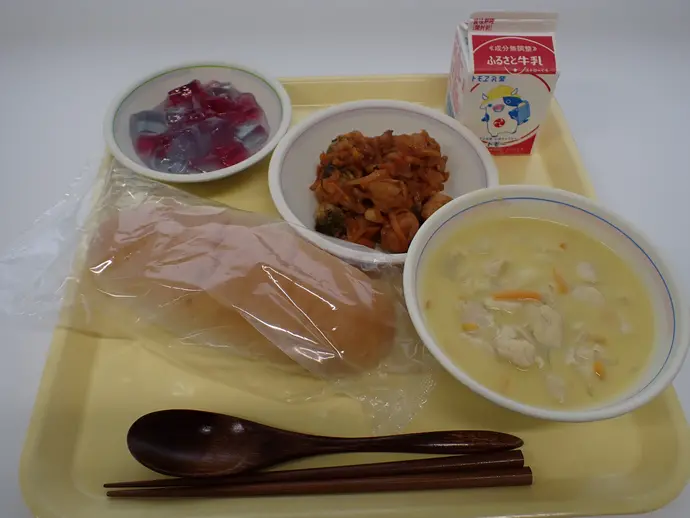 写真：6月18日（火曜）給食