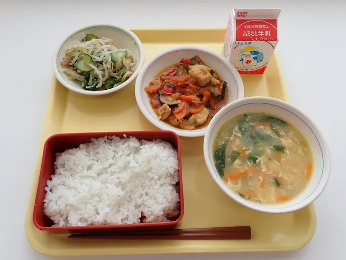 写真：7月4日（木曜）給食