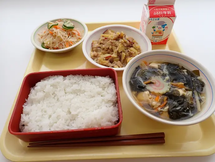 写真：7月9日（火曜）給食