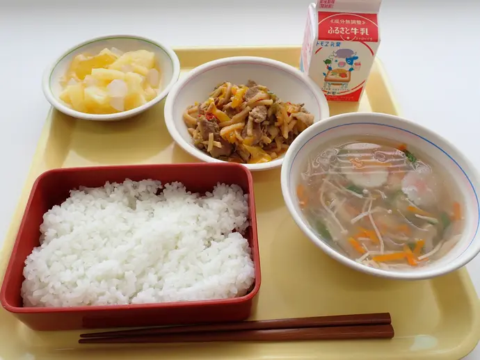 写真：7月4日（木曜）給食