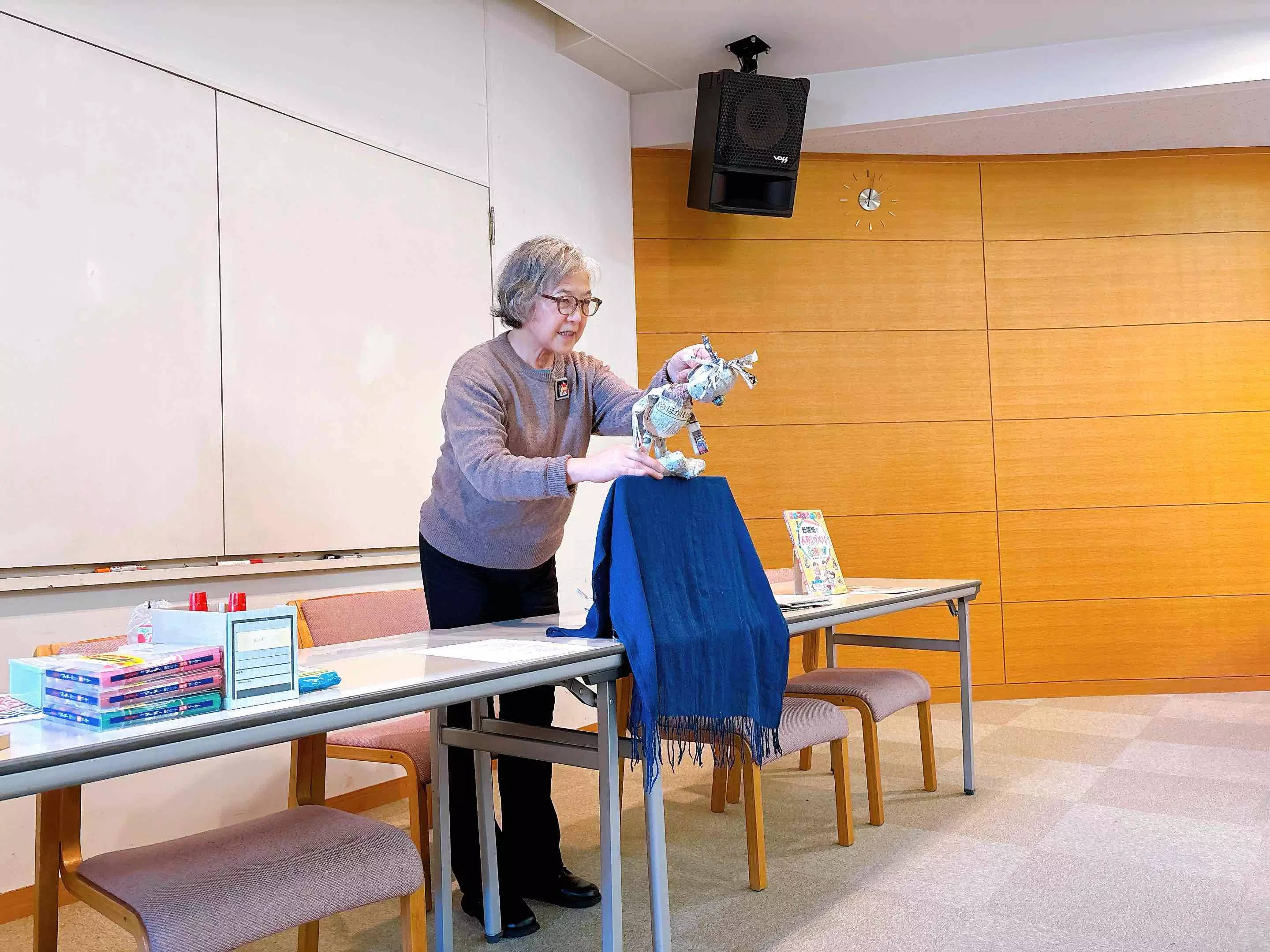 講師による人形劇