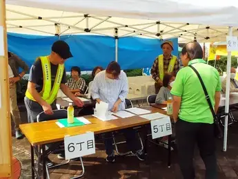敬老祝い記念品配布（写真）
