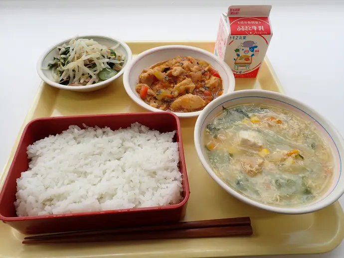 写真：8月27日（火曜）給食