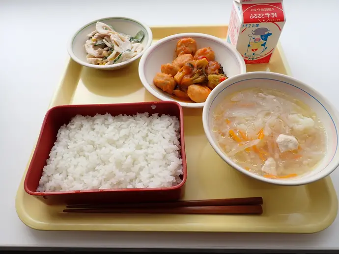 写真：9月12日（木曜）給食