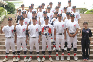 守谷高校野球部の集合写真