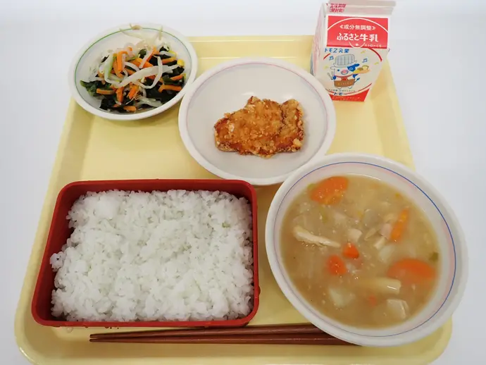 写真：10月28日（月曜）給食