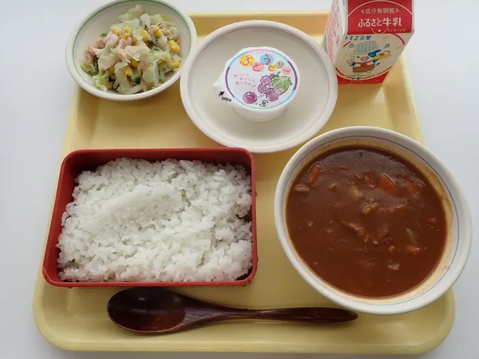 写真：10月29日（火曜）給食