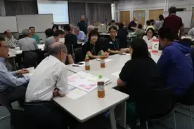 グループワークの様子（1）