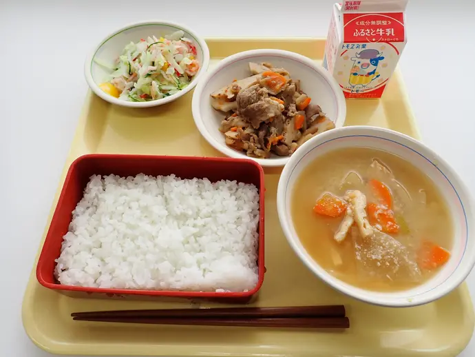 写真：11月21日（木曜）給食