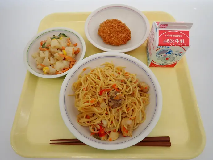 写真：11月29日（金曜）給食