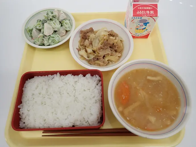 写真：11月13日（水曜）給食