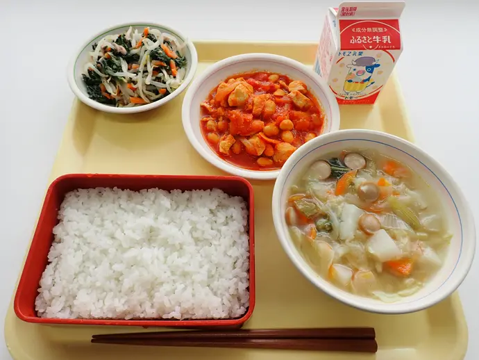 写真：11月21日（木曜）給食