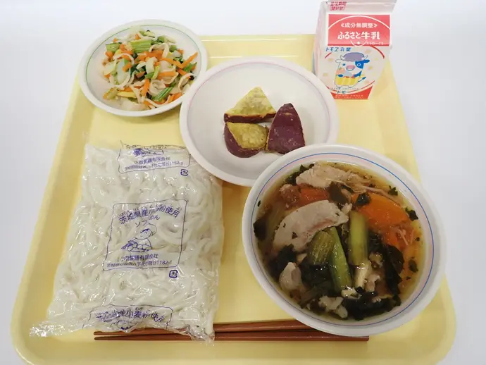 写真：11月15日（金曜）給食