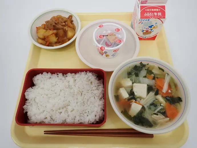 写真：11月18日（月曜）給食