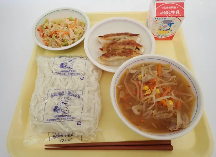 写真：11月29日（金曜）給食