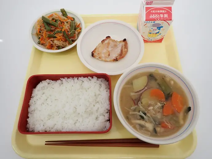 写真：12月18日（水曜）給食