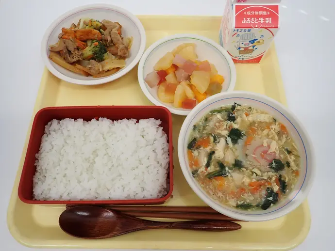 写真：12月2日（月曜）給食