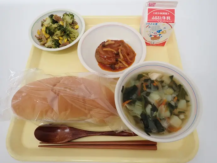 写真：12月13日（金曜）給食