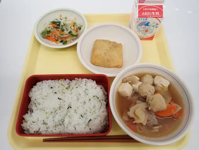 写真：12月23日（月曜）給食