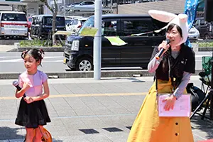 ふるさ都市もりや朝市での横山さんの写真