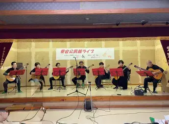 MJ7が演奏している様子