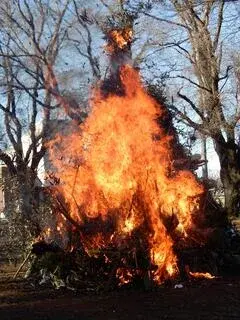 写真：お焚き上げ1