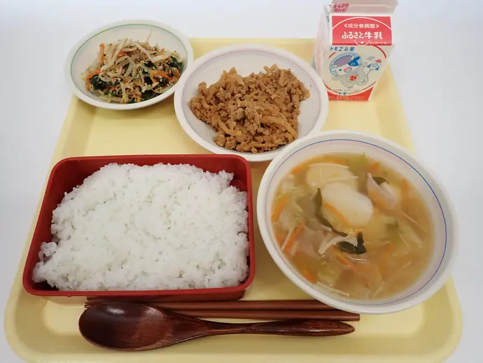 写真：2月5日（水曜）給食