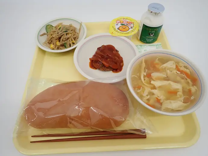 写真：2月25日（火曜）給食