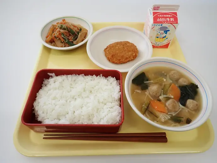 写真：2月4日（火曜）給食