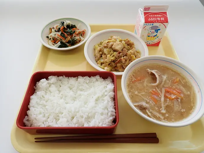 写真：2月13日（木曜）給食