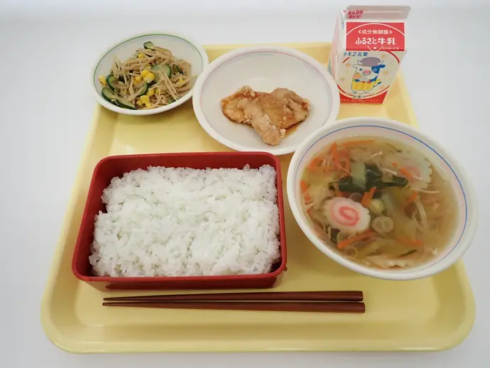 写真：3月6日（木曜）給食