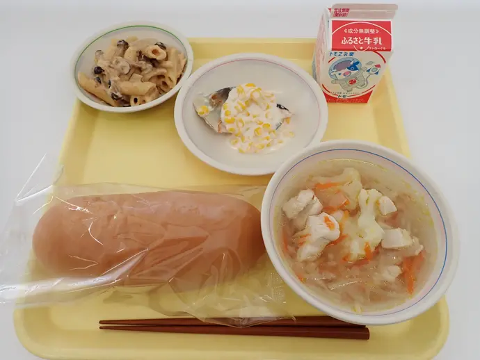 写真：3月7日（金曜）給食