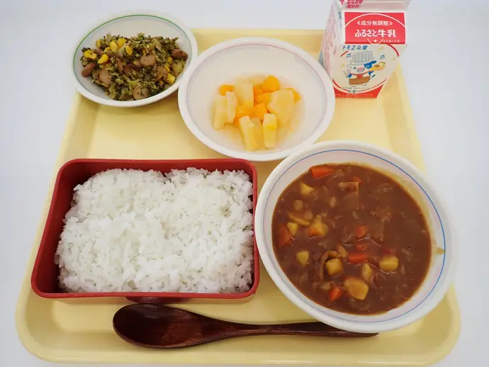 写真：3月10日（月曜）給食