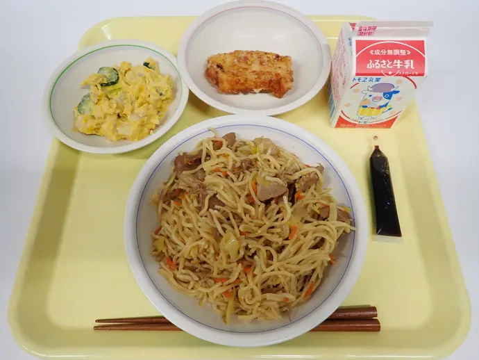 写真：3月3日（月曜）給食