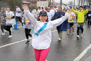 写真：走る渡邉さん