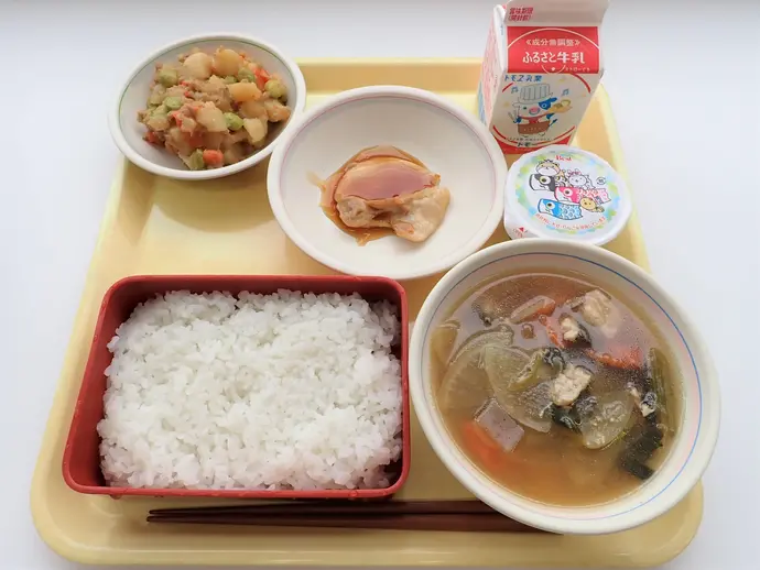写真：5月2日（金曜）給食