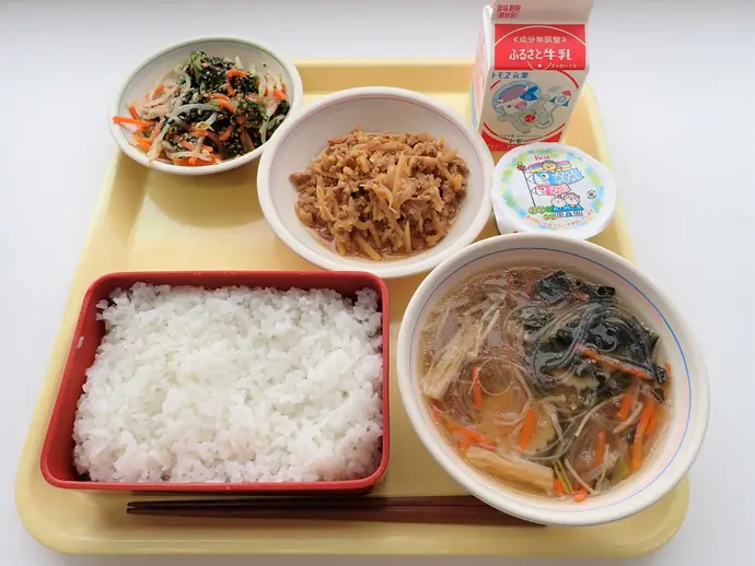 写真：5月2日（金曜）給食