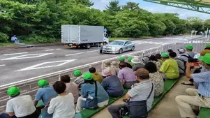 写真：交通安全に関する視察研修