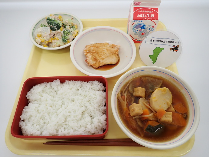 写真：9月16日（火曜）給食