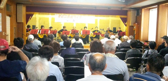 MJ7による演奏の様子