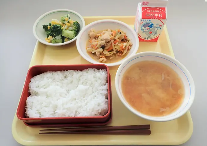 写真：11月14日（金曜）給食