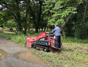 除草作業の様子（4）