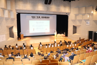 写真：講演の様子1